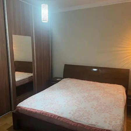 Doc's Place Apartment
